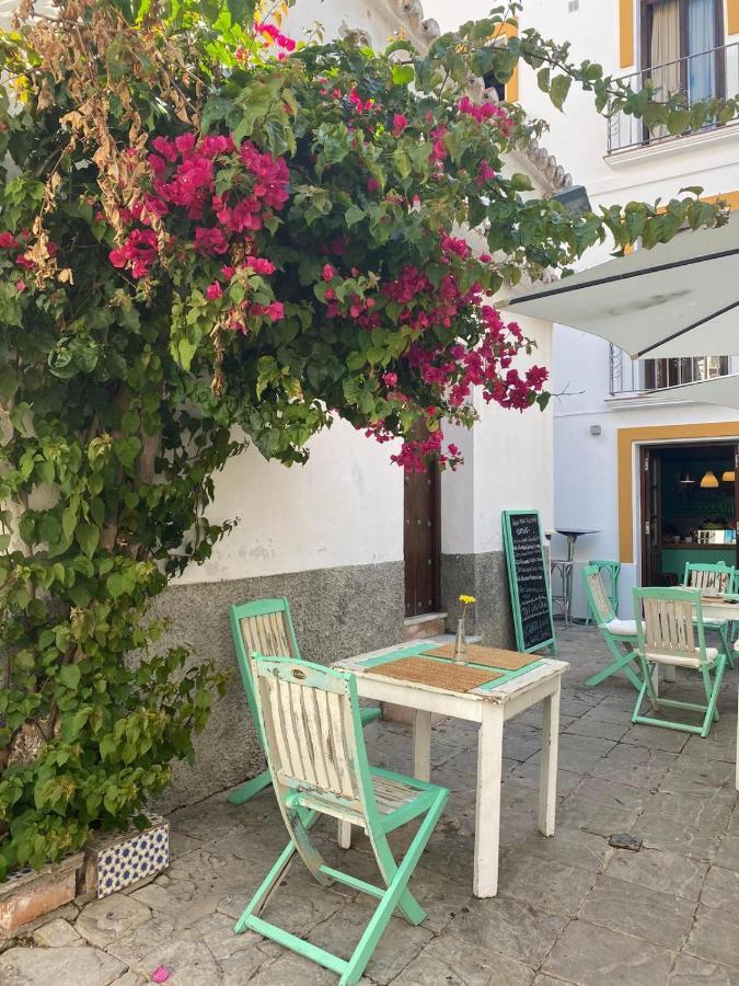 Vagamundos Hotel Tarifa Bagian luar foto