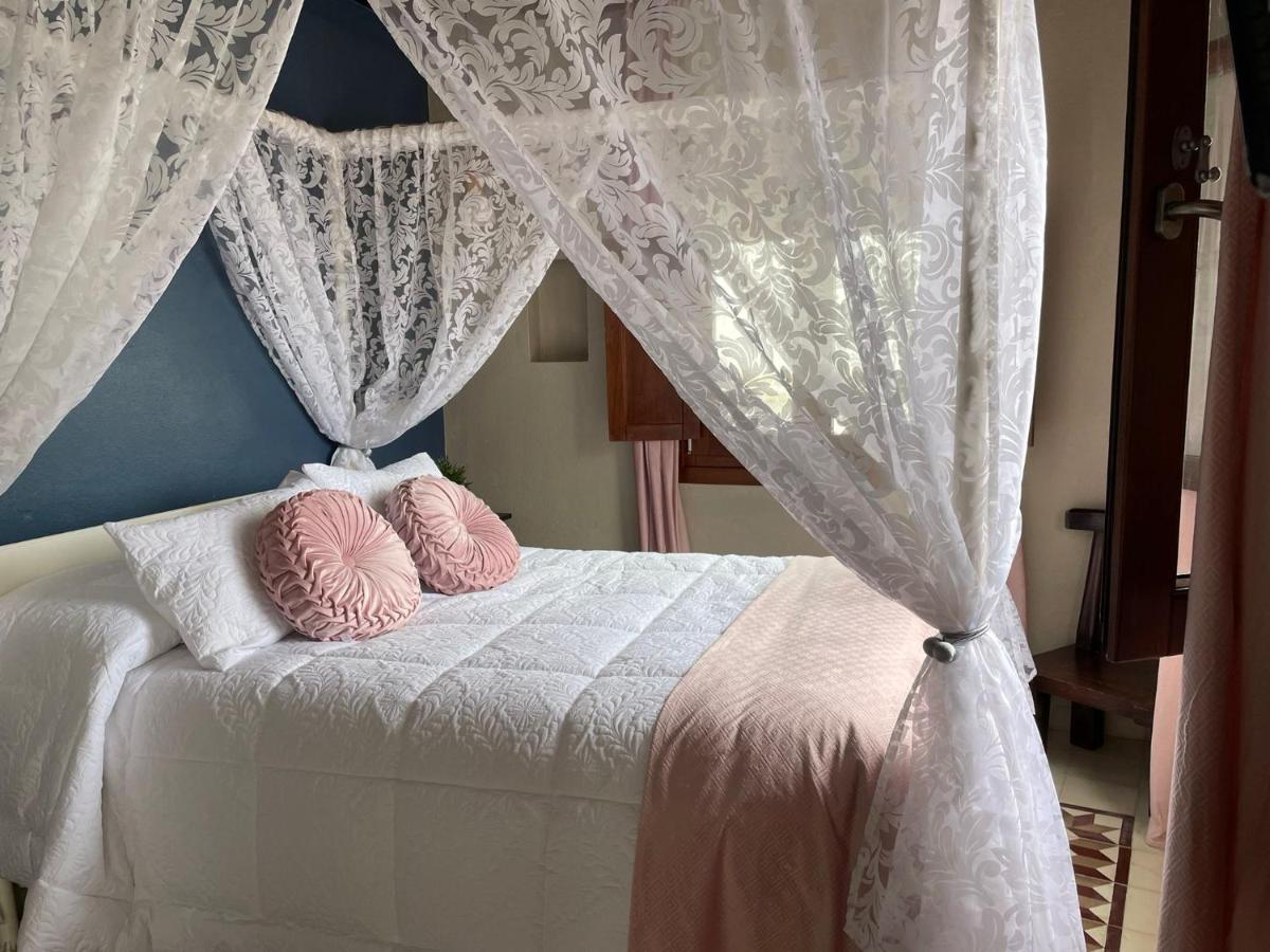 Vagamundos Hotel Tarifa Bagian luar foto