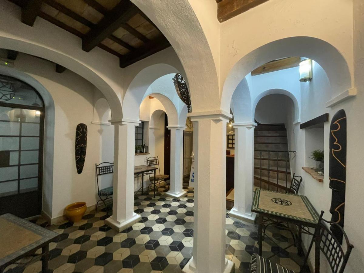 Vagamundos Hotel Tarifa Bagian luar foto