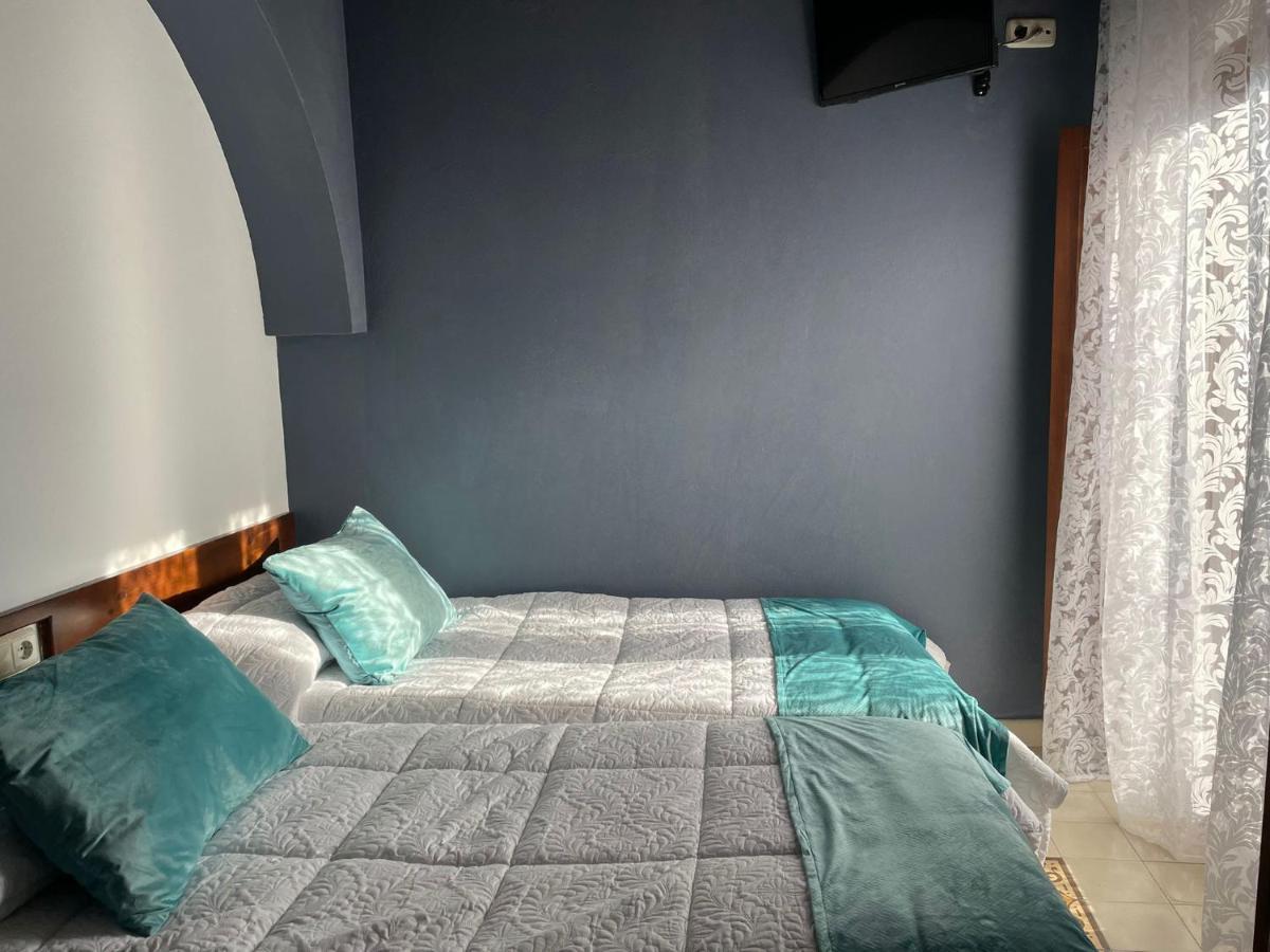 Vagamundos Hotel Tarifa Bagian luar foto