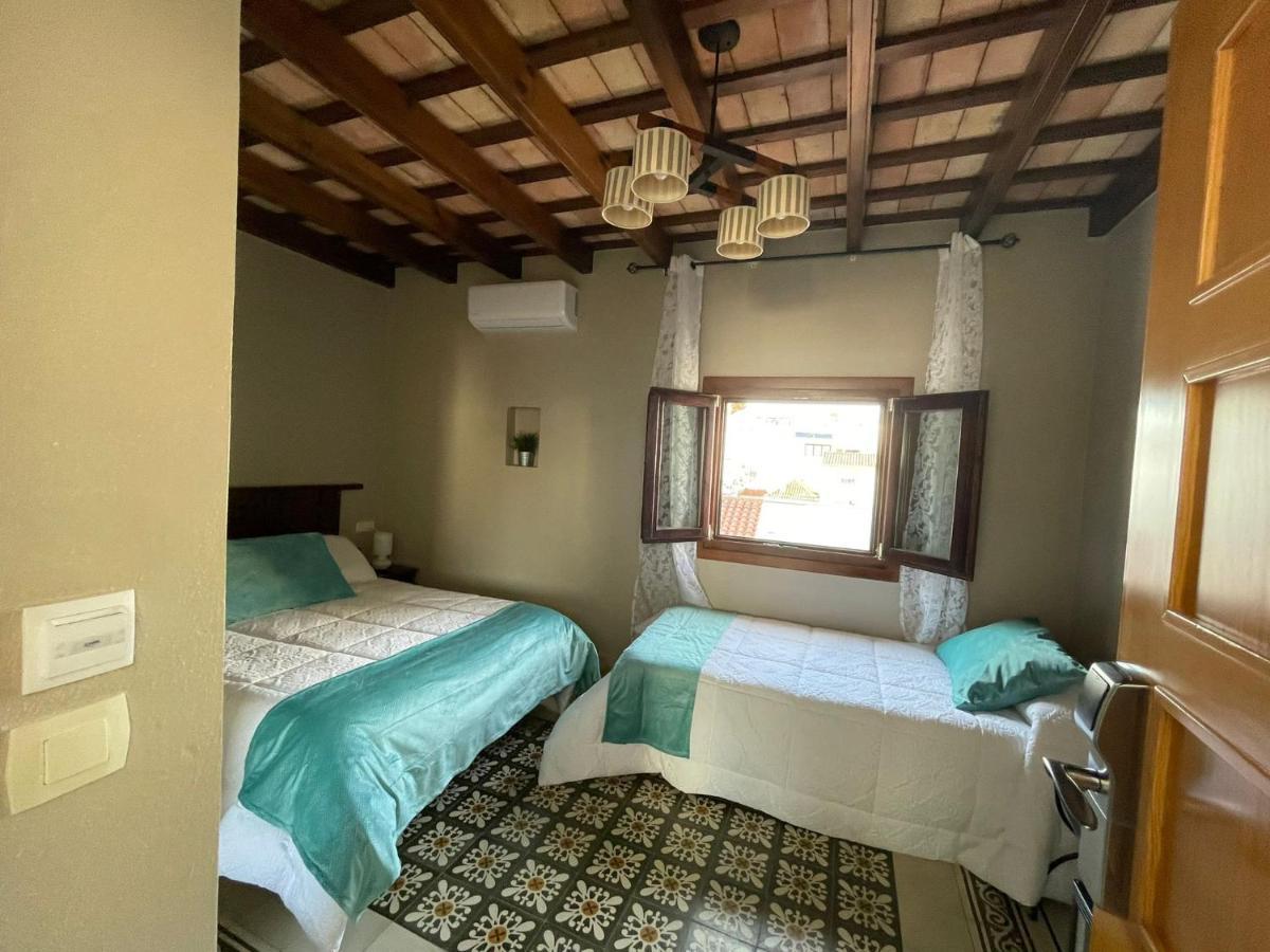 Vagamundos Hotel Tarifa Bagian luar foto