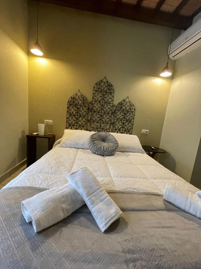Vagamundos Hotel Tarifa Bagian luar foto