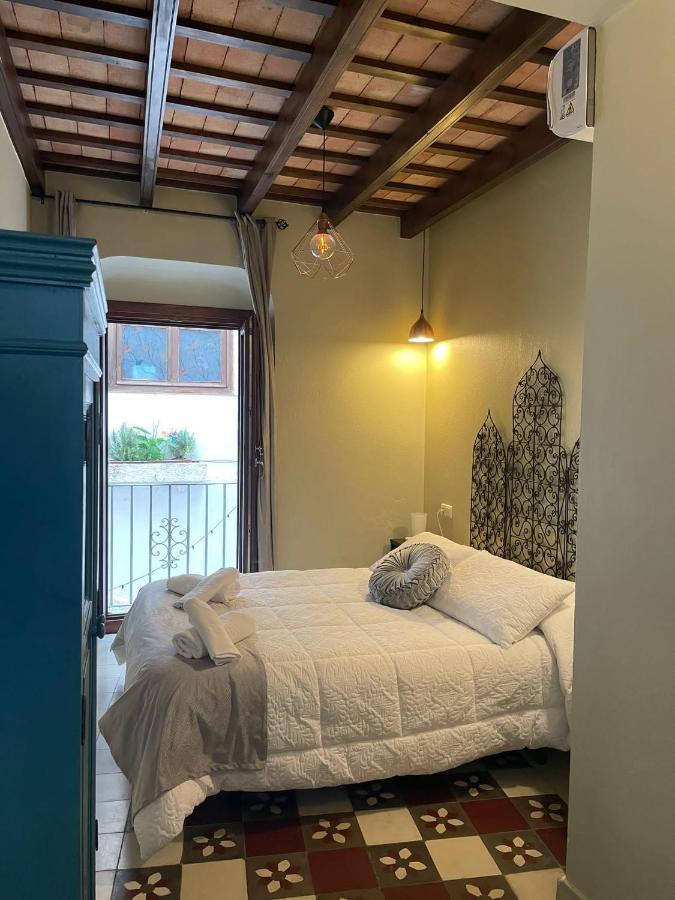 Vagamundos Hotel Tarifa Bagian luar foto