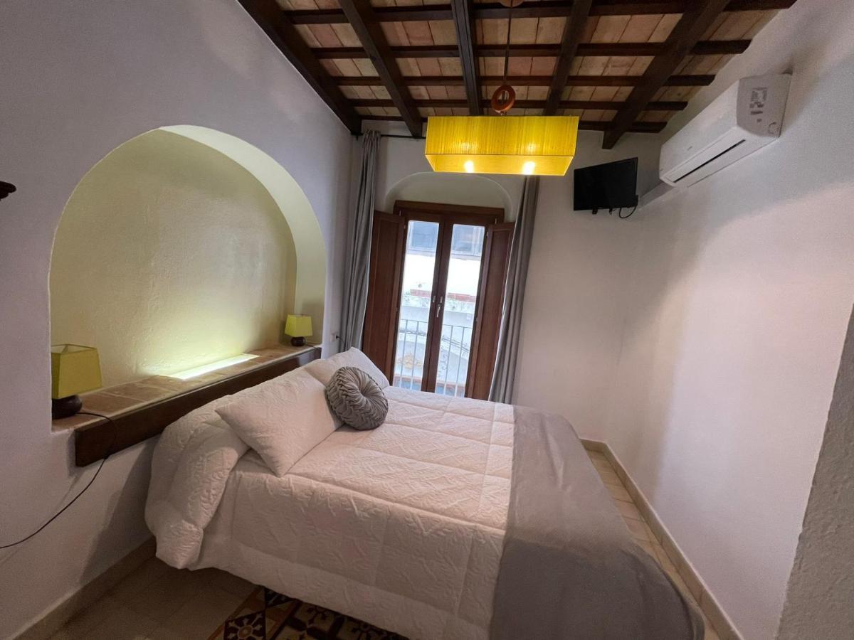 Vagamundos Hotel Tarifa Bagian luar foto