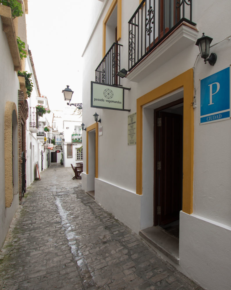 Vagamundos Hotel Tarifa Bagian luar foto